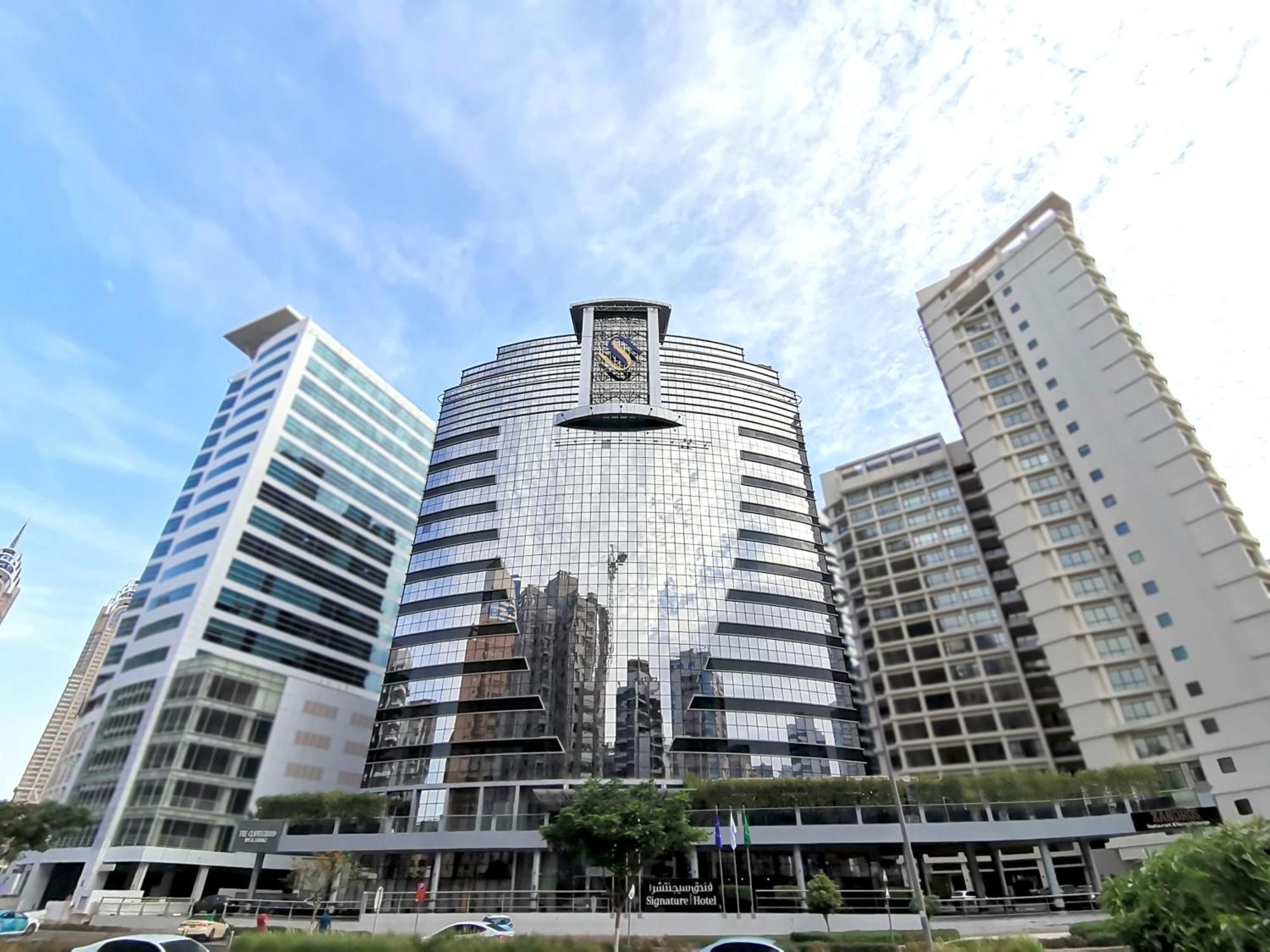 Signature 1 Hotel Tecom Dubái Exterior foto